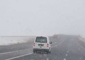 Bingöl yolunda ulaşım zorlaştı